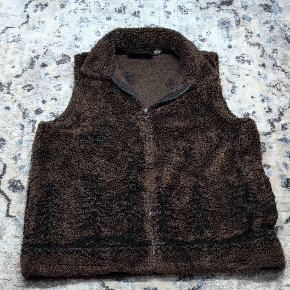 Cobblestone Canyon Brown Sherpa Fleece Vest Trees Snowflake Pattern Mens Size XL